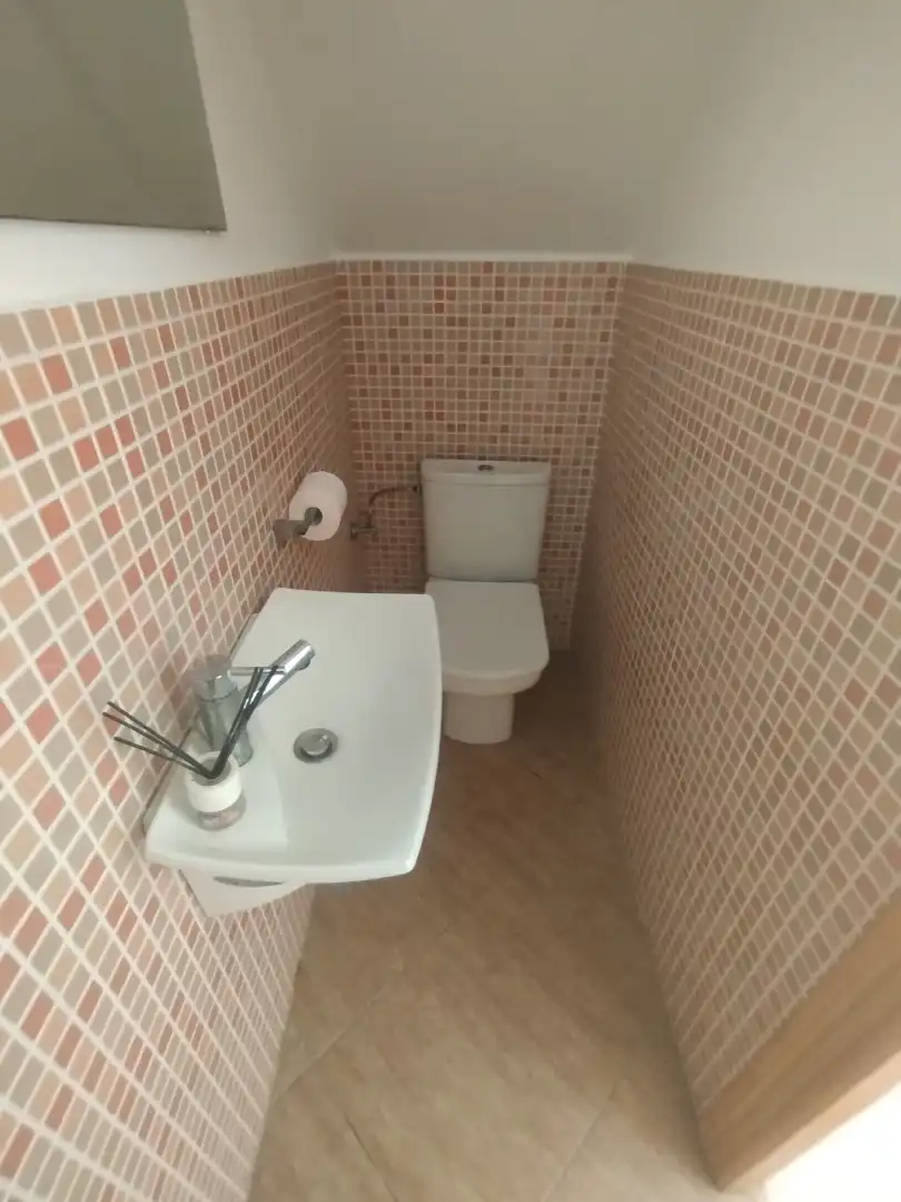 Baño de Casa o chalet en venta en Chiclana de la Frontera con Aire acondicionado, Terraza y Trastero
