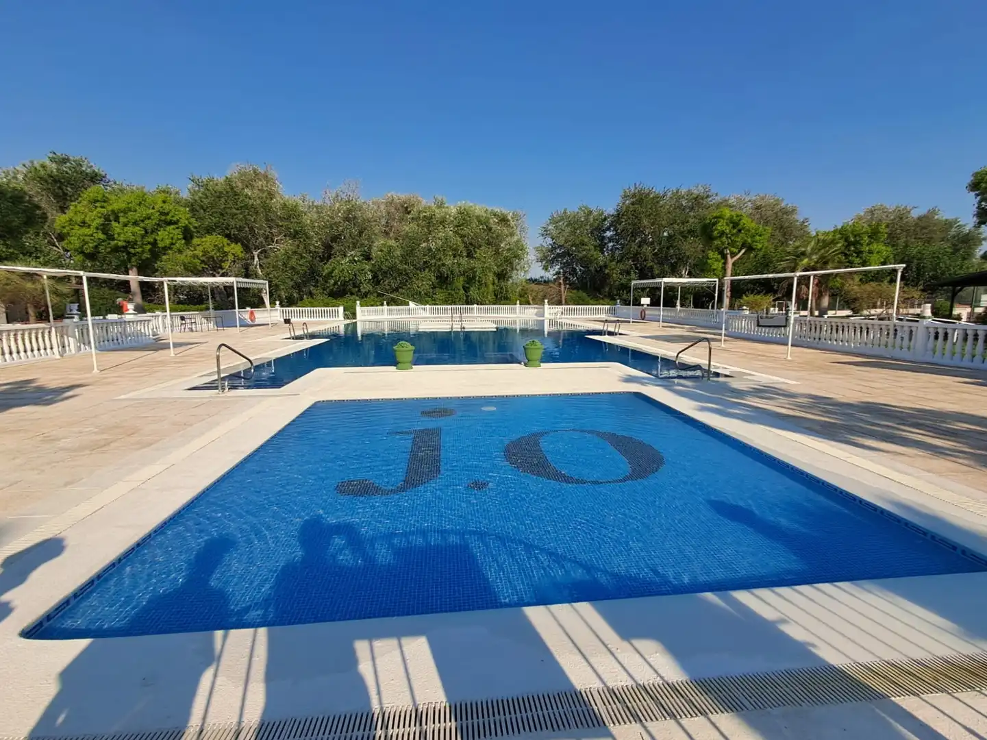 Piscina de Terreno en venta en Valencia