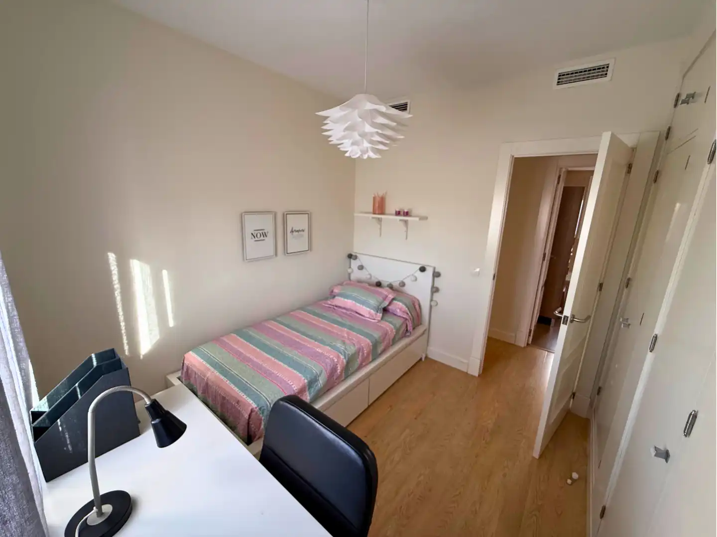 Flat for rent in Parque Atlántico - Ronda este