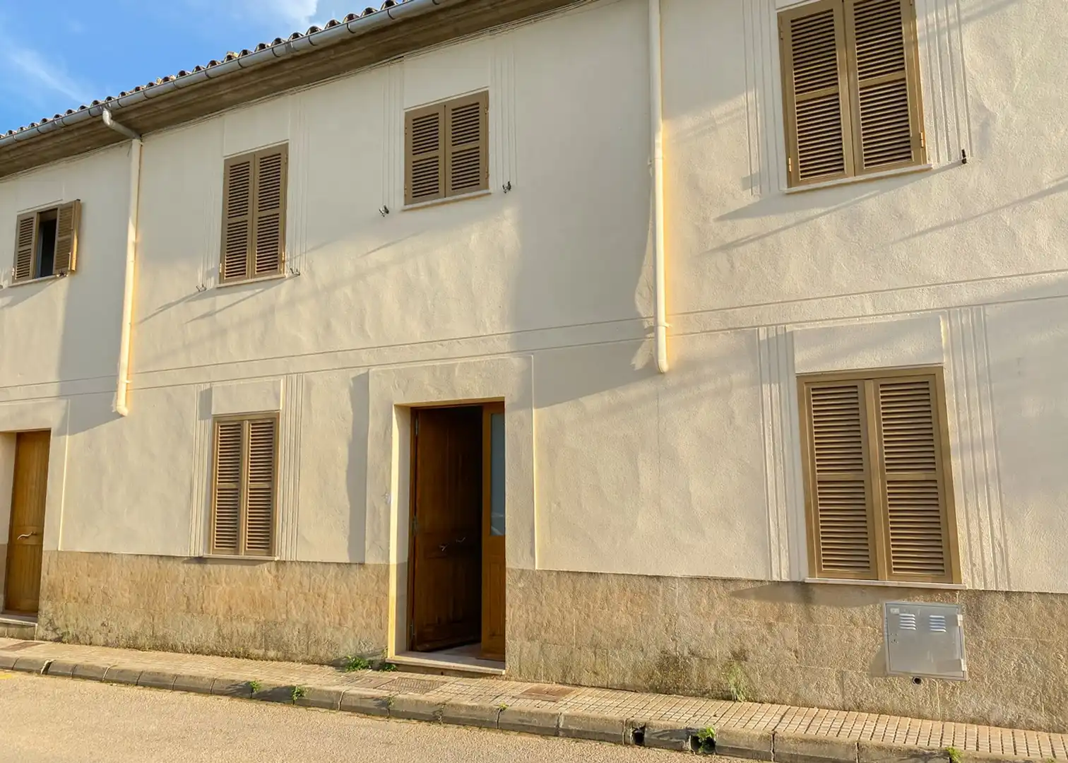 Casa adosada de alquiler en Algaida