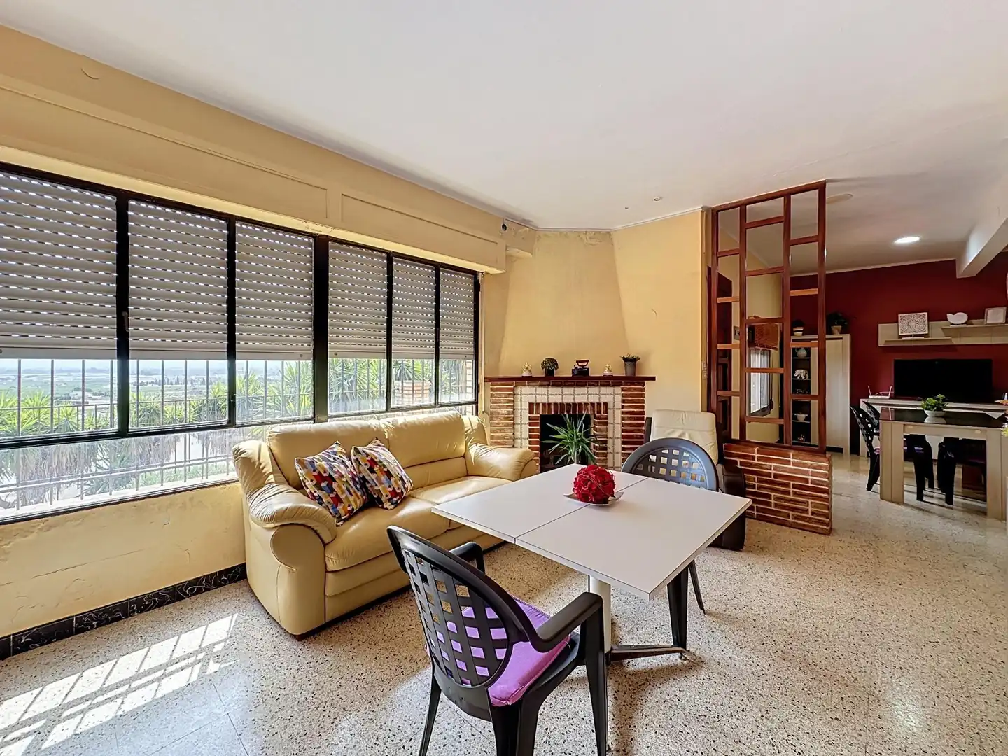 Sala d'estar de Casa o xalet en venda en Alginet amb Terrassa