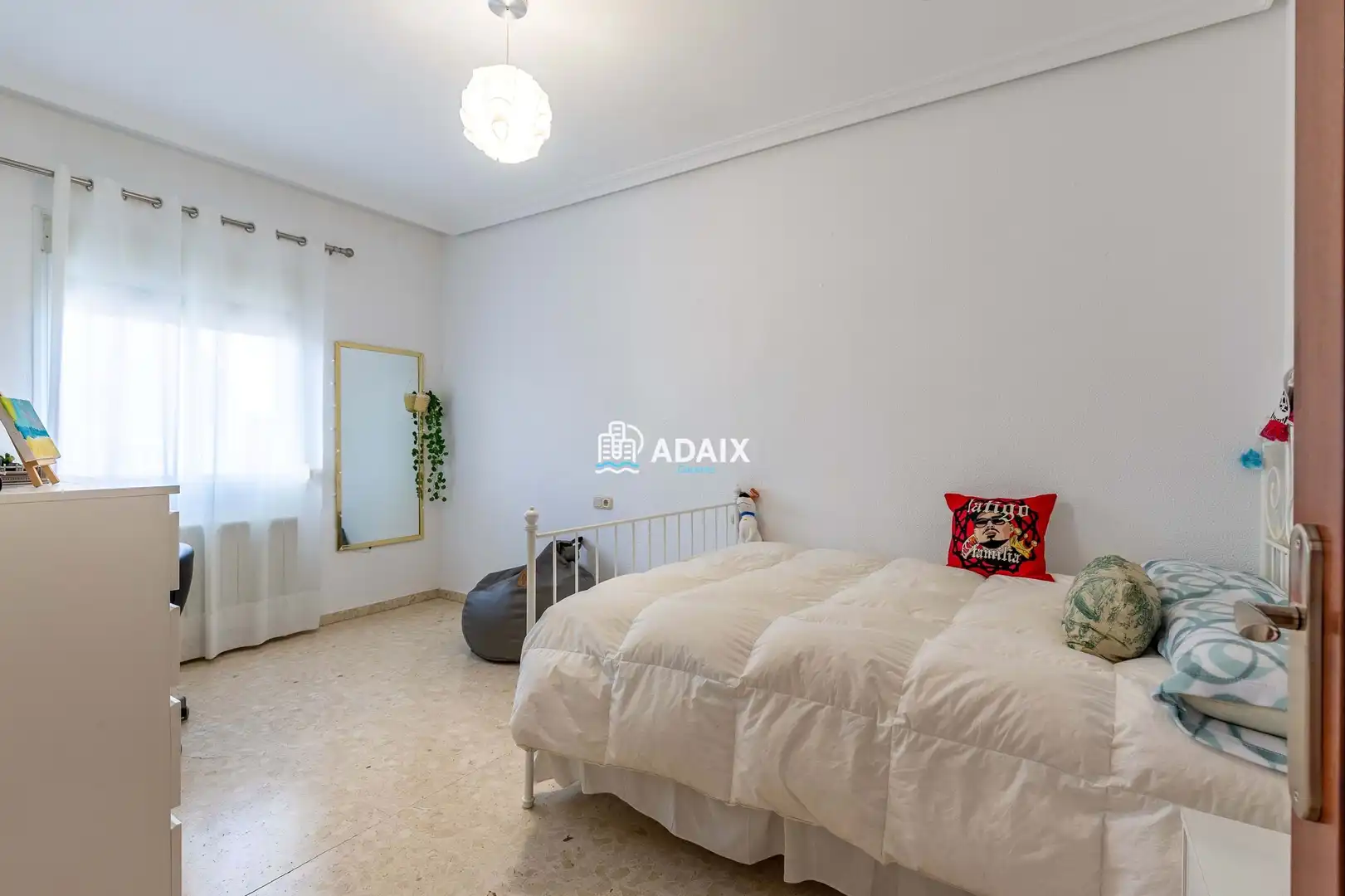 Chalet en venta en C/ LEO, imagen 52
