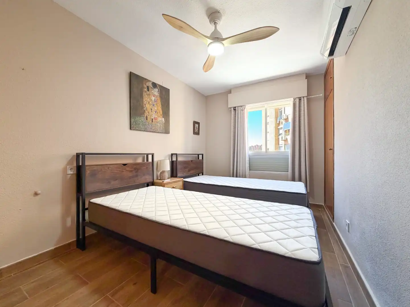 Dormitori de Apartament en venda en El Campello amb Aire condicionat, Terrassa i Traster