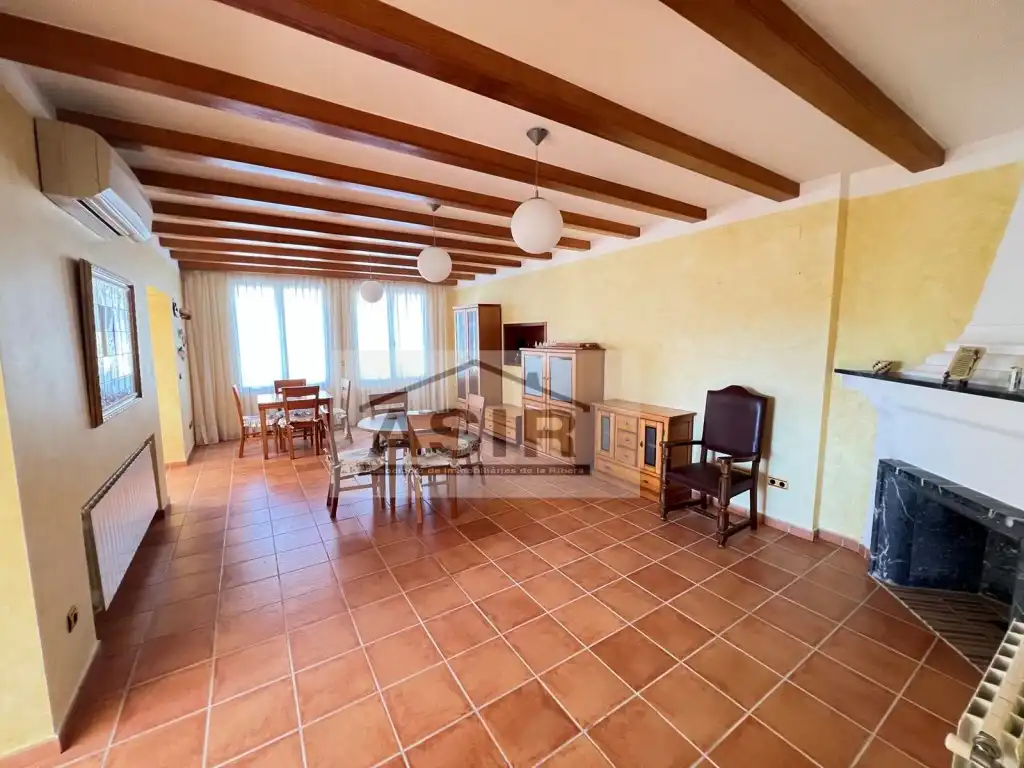 Sala de estar de Casa o chalet en venta en Alzira con Aire acondicionado, Terraza y Piscina