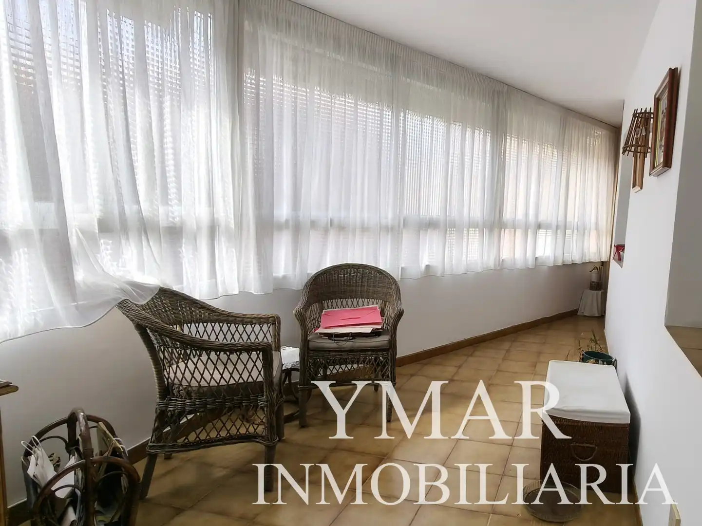 Living room of Flat for sale in Móstoles  with Air Conditioner, Heating and Parquet flooring