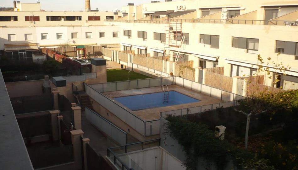 Foto 1 de Casa adosada en venda a De Los Tilos, Azucarera, Navarra