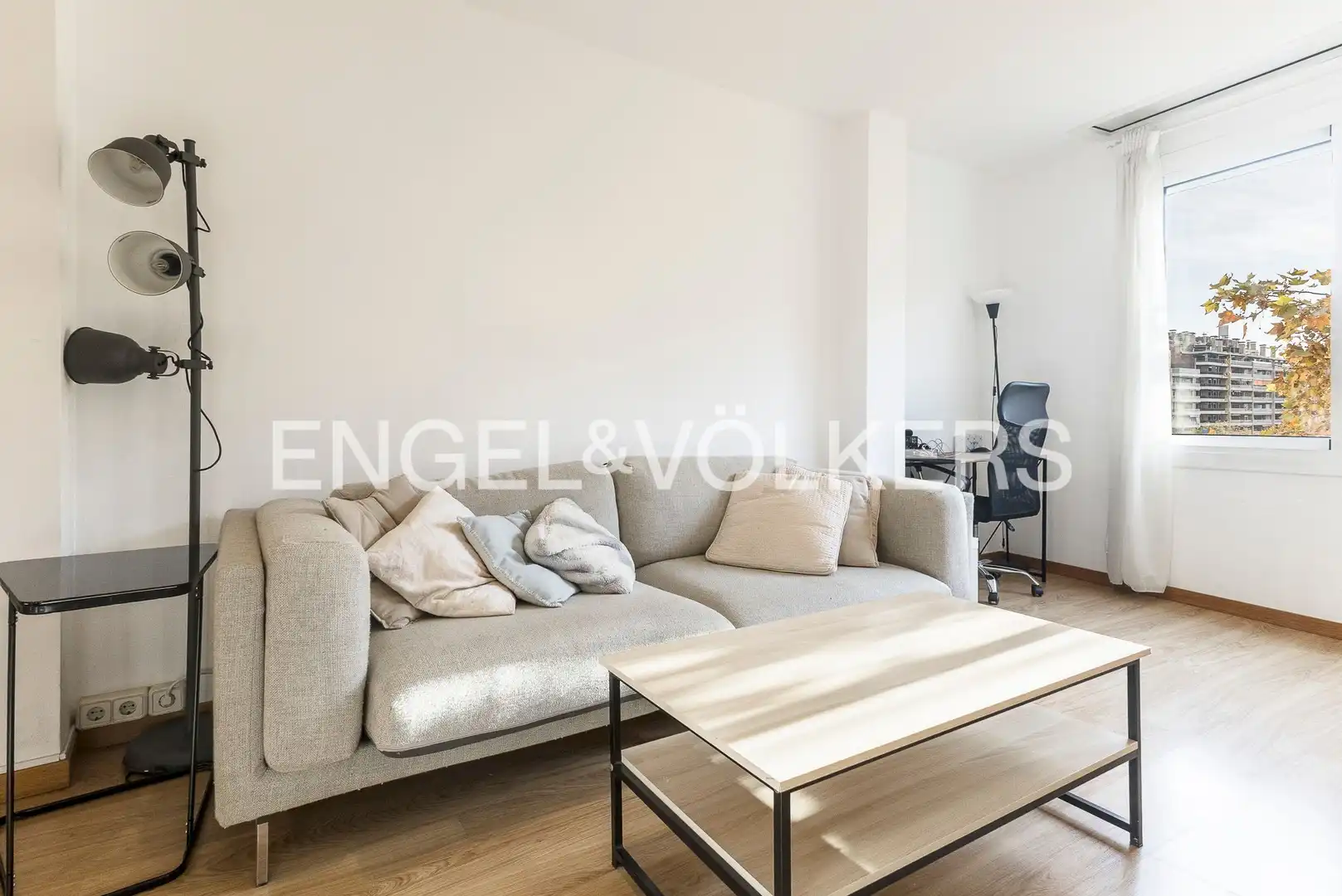 Sala de estar de Piso en venta en Barcelona con Aire acondicionado, Calefacción y Balcón