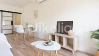 Living room of Flat for sale in  Sevilla Capital  with Air Conditioner and Terrace