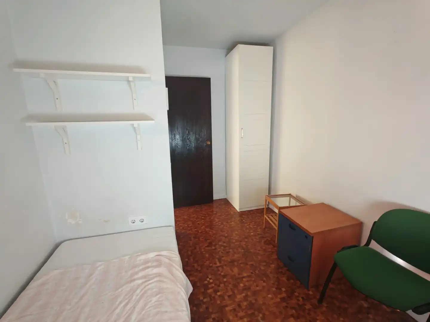 Bedroom of Flat for sale in Móstoles  with Heating, Parquet flooring and Terrace