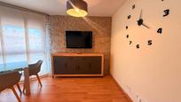 Living room of Flat for sale in El Vendrell  with Air Conditioner, Heating and Parquet flooring