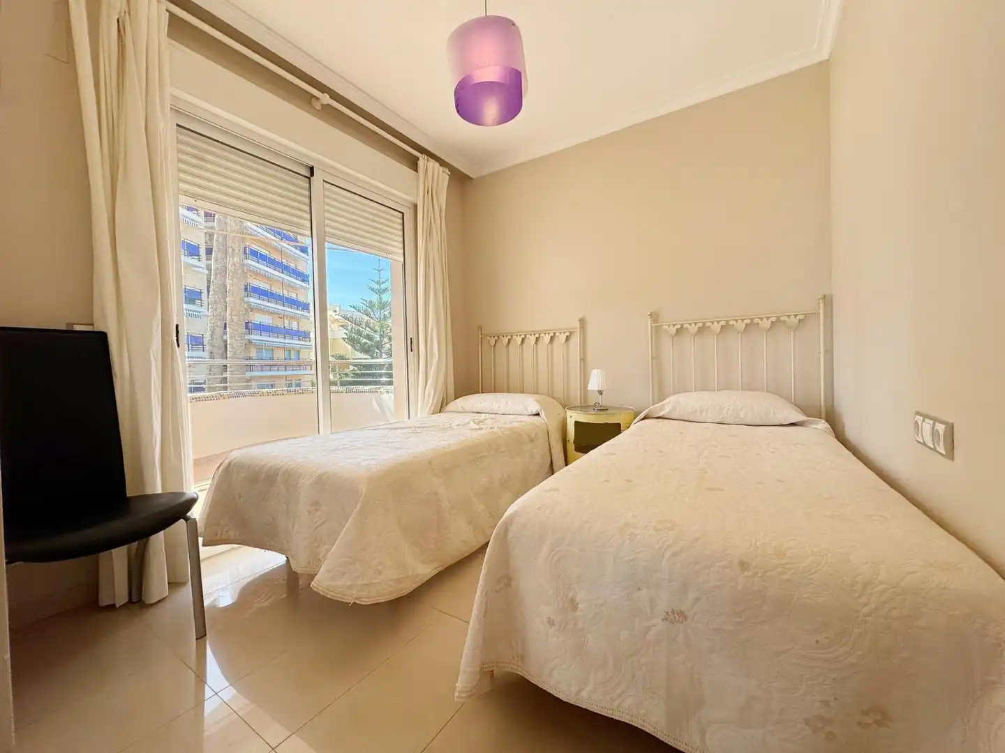 Habitación de Apartamento en venta en Dénia con Aire acondicionado, Calefacción y Jardín privado