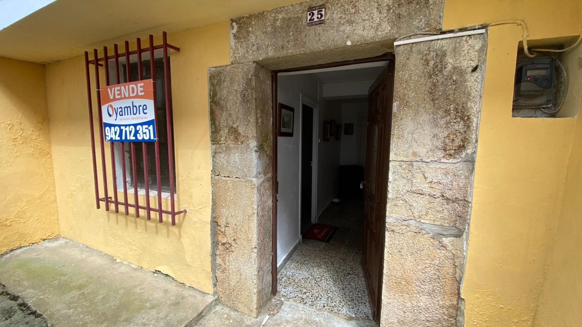 Casa o xalet en venda en Ribadedeva amb Jardí privat