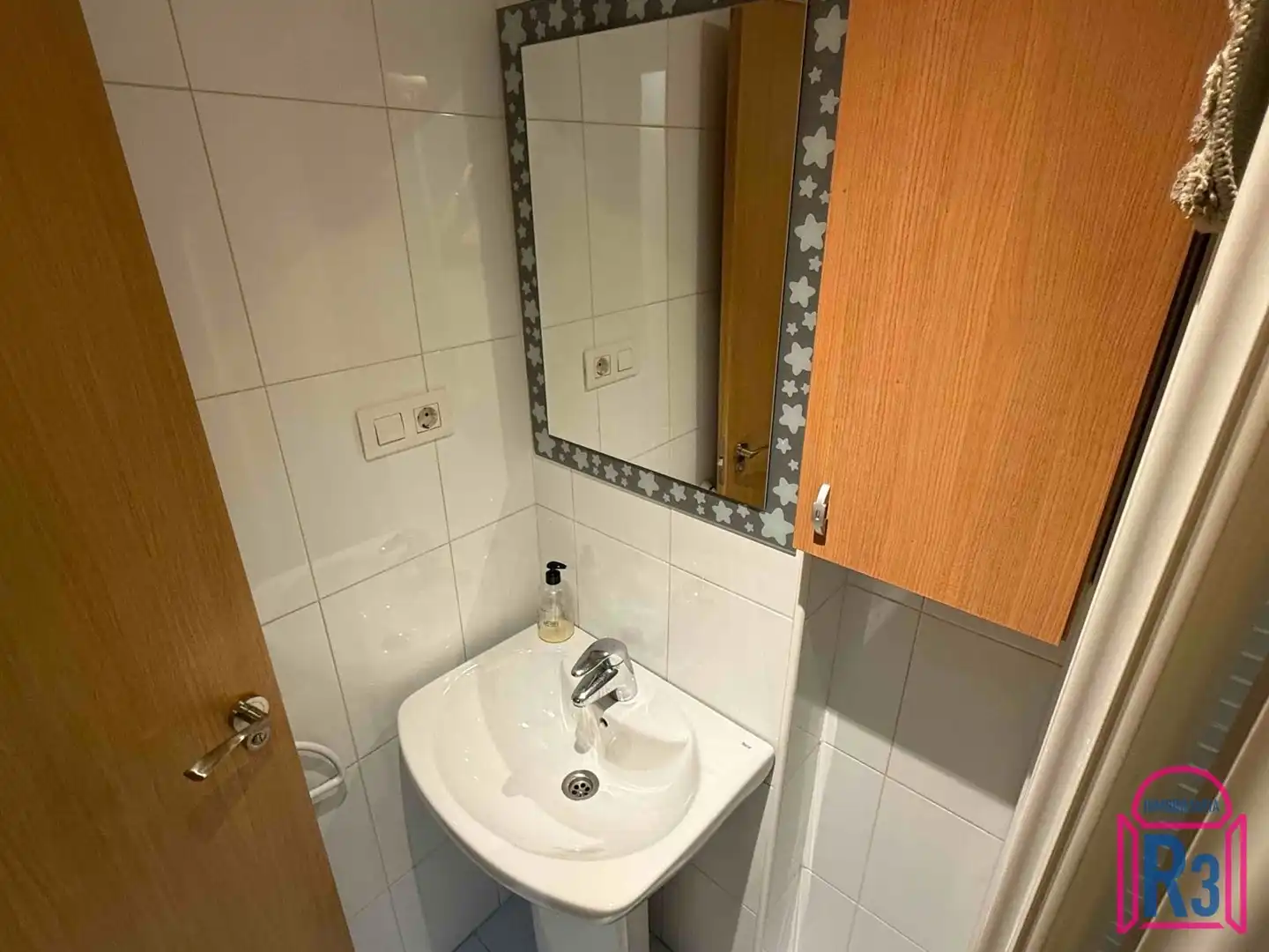 Baño de Apartamento en venta en León Capital  con Calefacción, Terraza y Trastero