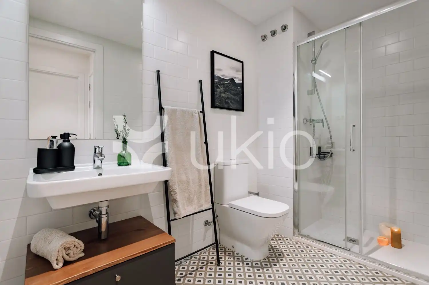 Appartement compact avec terrasse à louer à Carrer del Consell de Cent, imagen 24