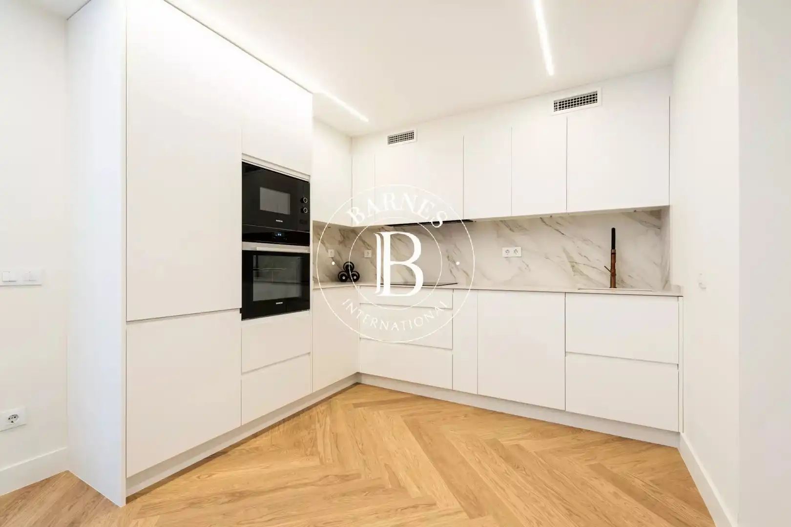 Flat with terrace for sale in Barrio de Salamanca, imagen 13
