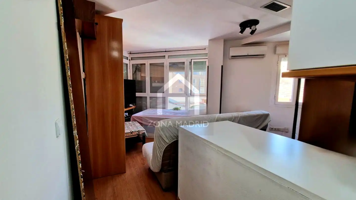 Piso con ascensor en venta en Calle de Indalecio Fernández, imagen 6