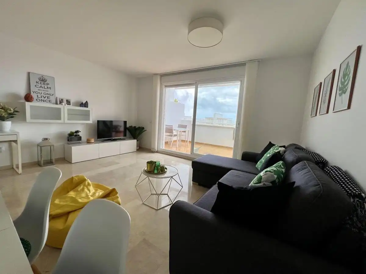Sala d'estar de Pis en venda en Benalmádena amb Terrassa