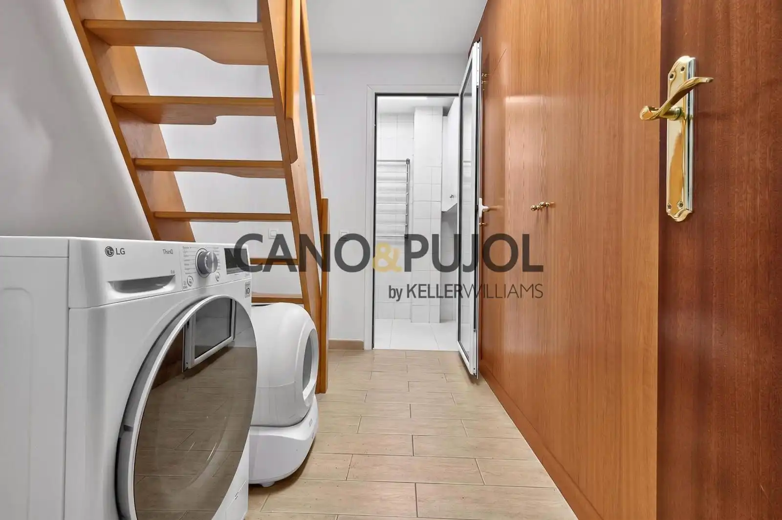 Ático en venta en Rubí con Aire acondicionado, Calefacción y Jardín privado