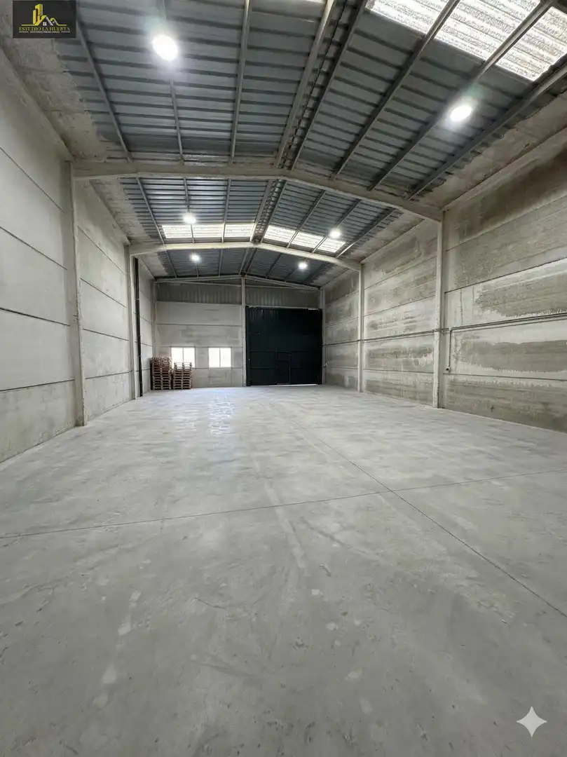 Nave industrielle à vendre à El Retiro - Parque Atlántico - Ronda este, imagen 2