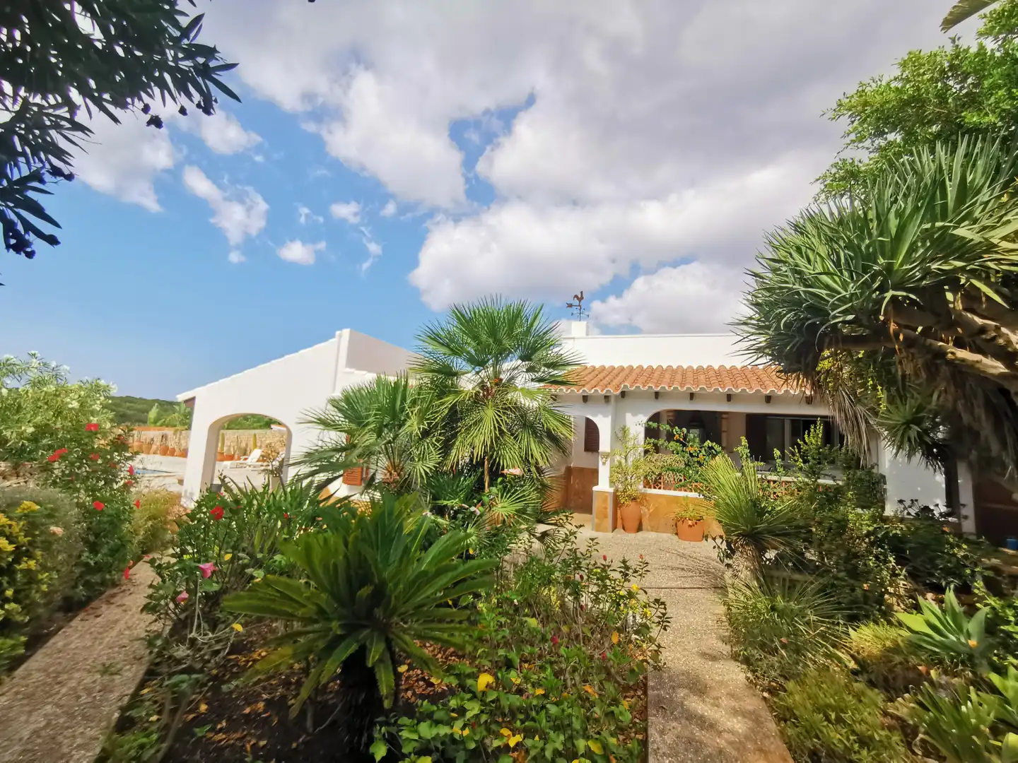 Jardí de Finca rústica en venda en Sant Lluís amb Aire condicionat, Calefacció i Jardí privat