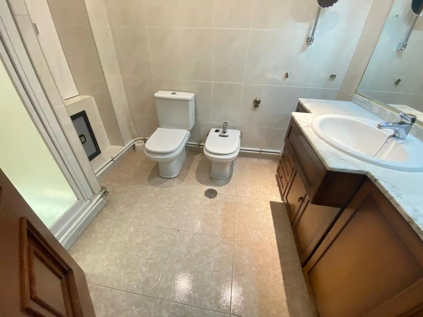 Baño de Piso en venta en Albacete con Aire acondicionado, Calefacción y Parquet
