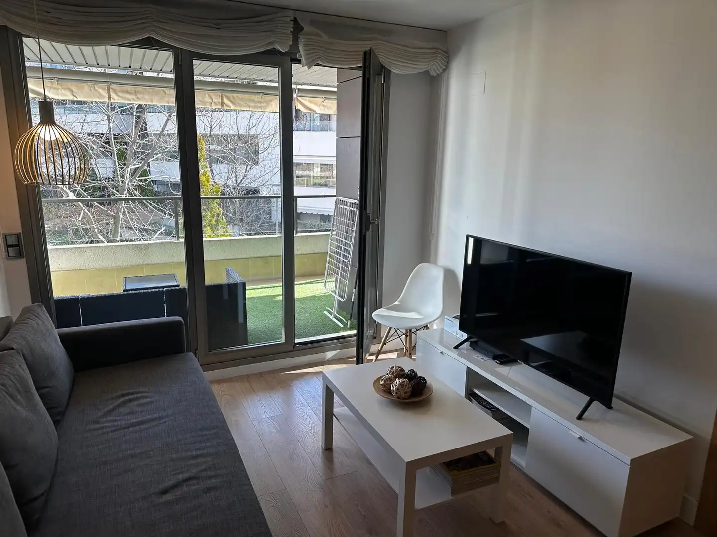 Sala de estar de Apartamento de alquiler en Las Rozas de Madrid con Aire acondicionado, Calefacción y Terraza