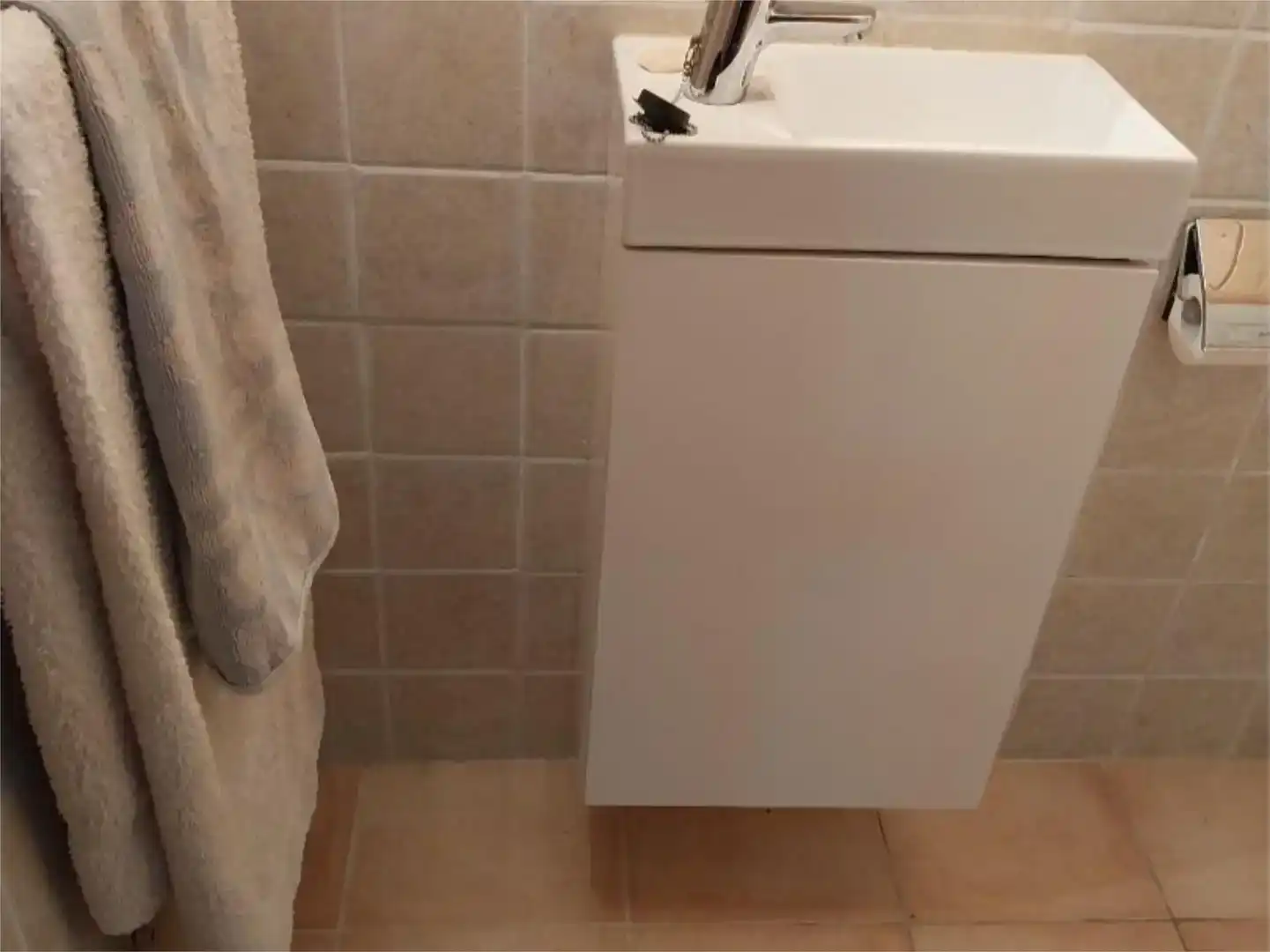 Baño de Piso en venta en Castro-Urdiales con Parquet y Amueblado