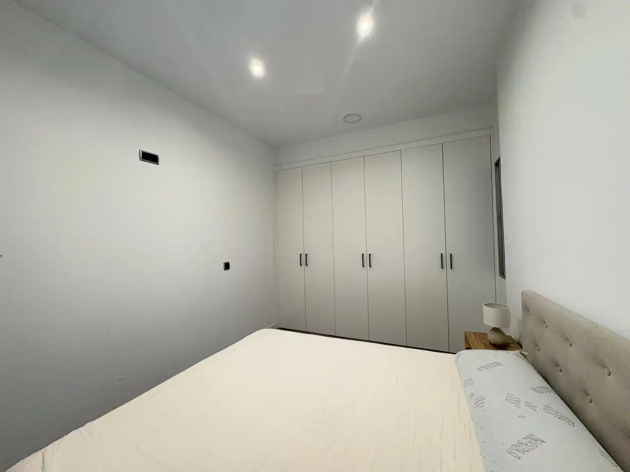 Flat for rent in Paseo de las Acacias, Acacias