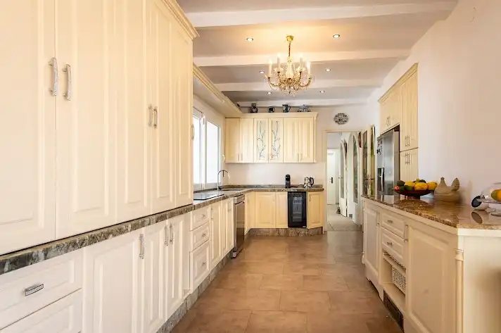 Villa mit Pool zum Verkauf in Altos de Estepona, imagen 11