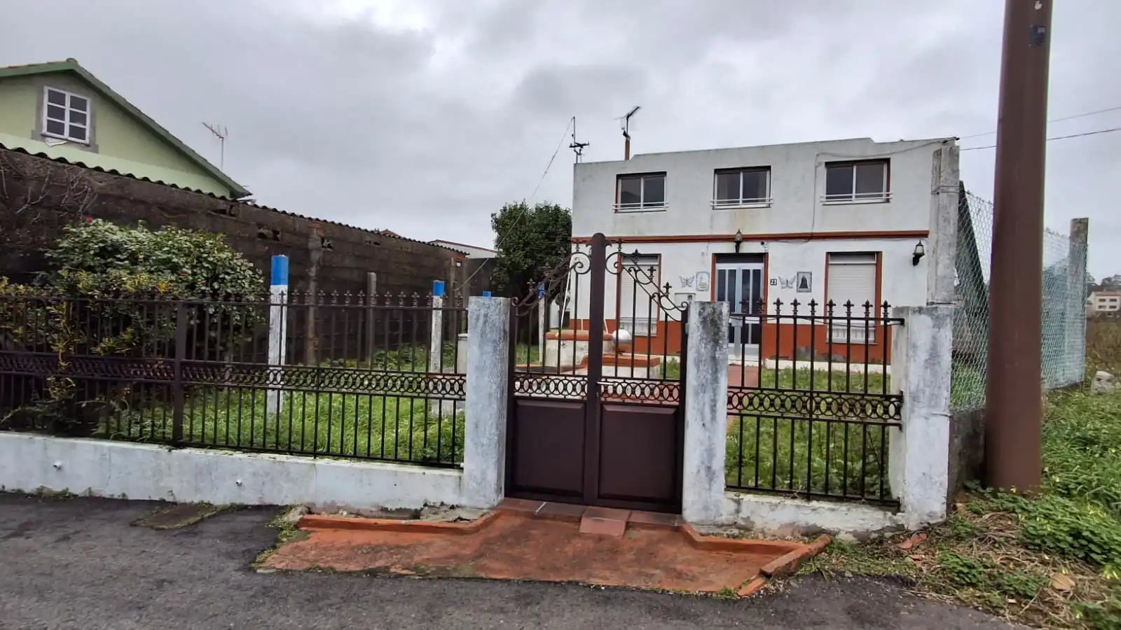 Exterior view of Houses for sale in Boiro  with Private garden and Storage room