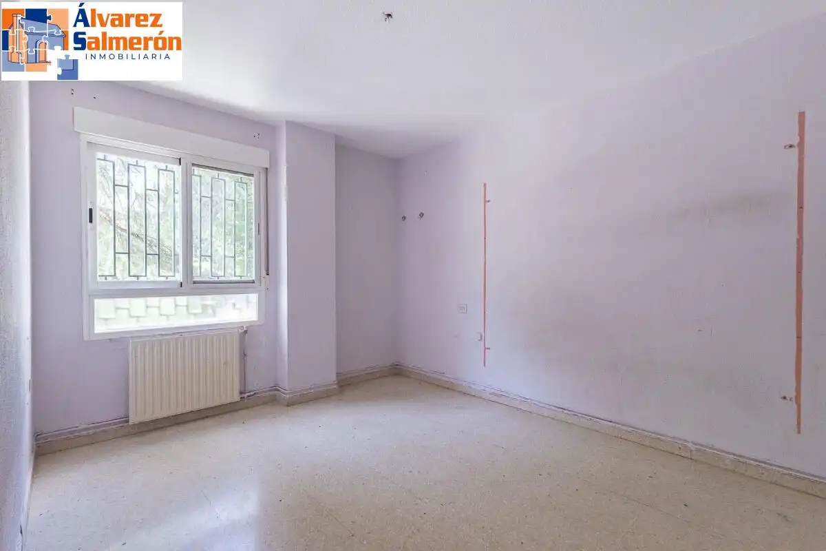 Piso en venta en Calle Bajo de Huétor, Cervantes