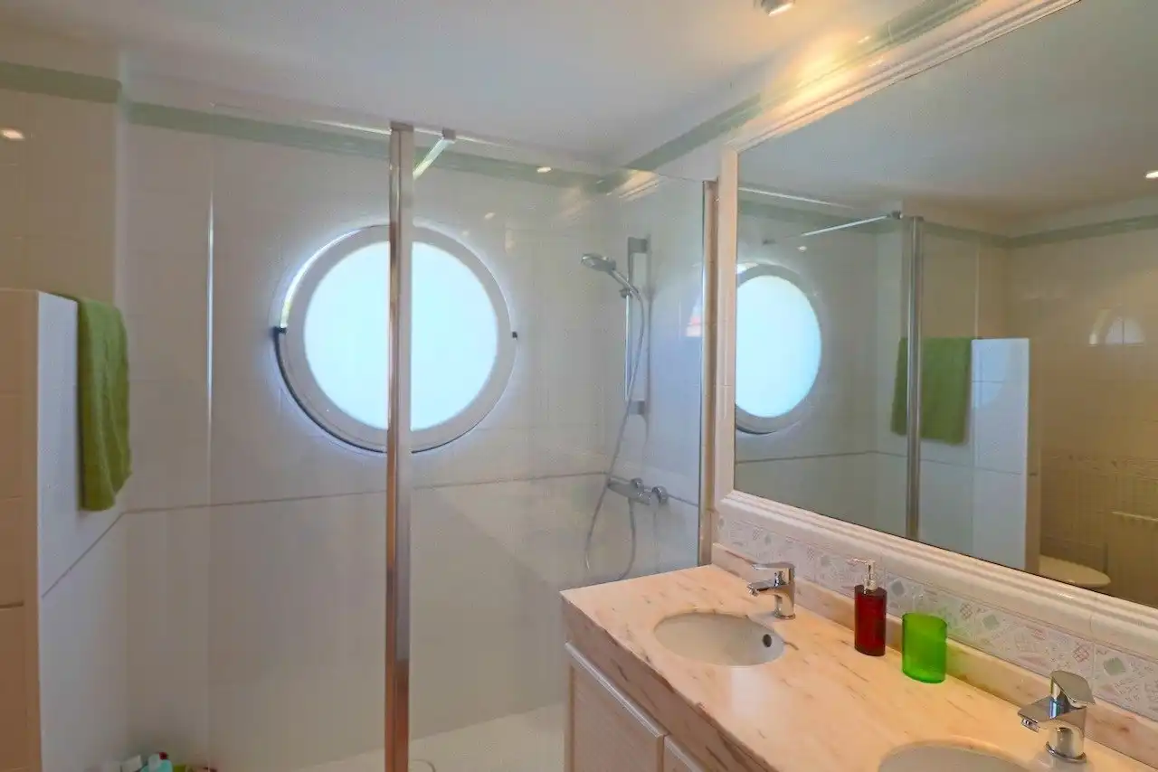 Casa amb piscina en venda a Urbanizaciones, imagen 23