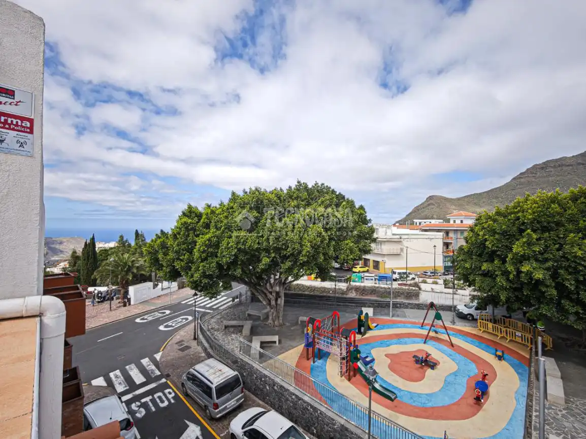 Vista exterior de Casa adosada en venta en Arona con Amueblado