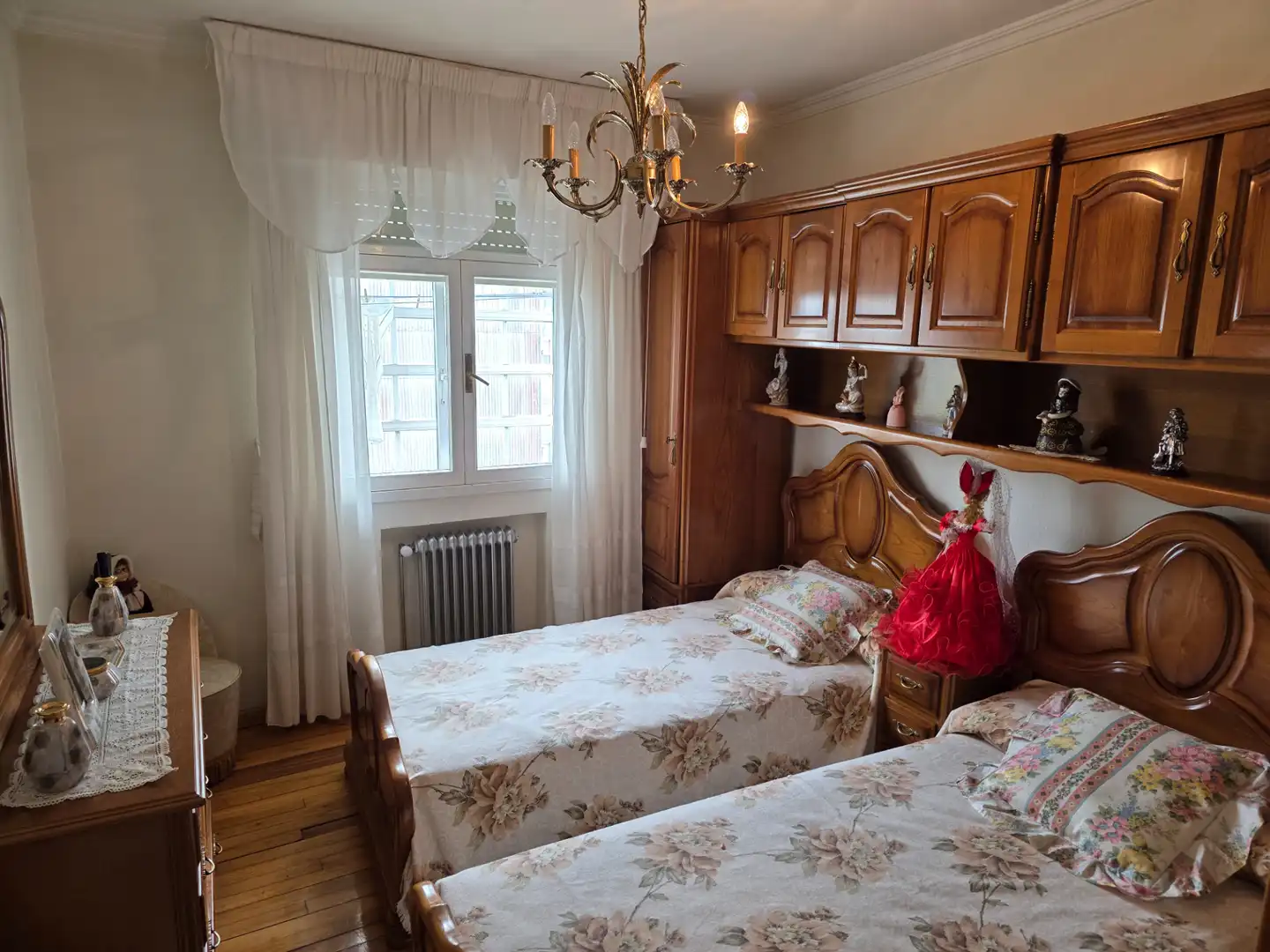 Habitación de Piso en venta en Vilalba con Calefacción, Trastero y Amueblado