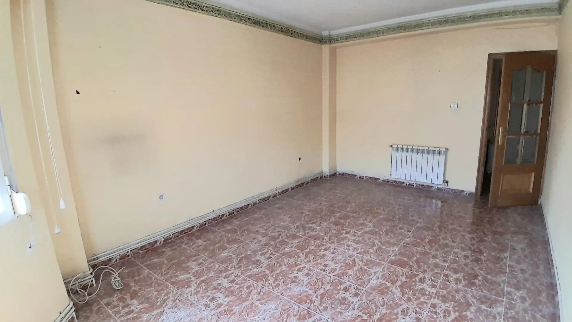 Wohnung zum Verkauf in Yecla mit Heizung und Abstellraum