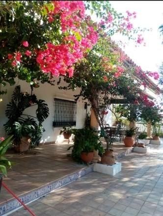 Vista exterior de Casa o xalet en venda en  Córdoba Capital amb Aire condicionat