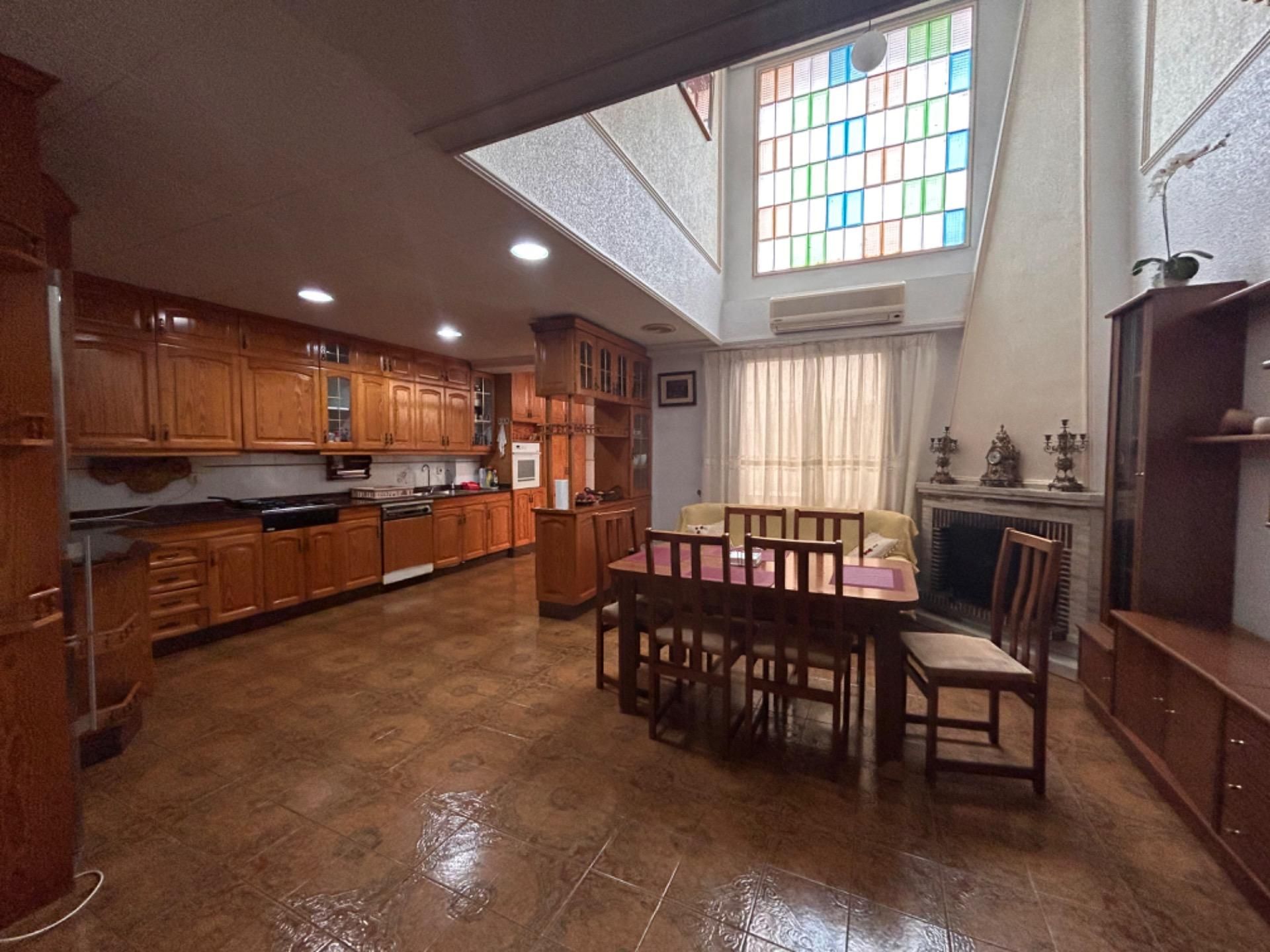 Kitchen of Single-family semi-detached for sale in Guardamar del Segura  with Air Conditioner, Private garden and Furnished