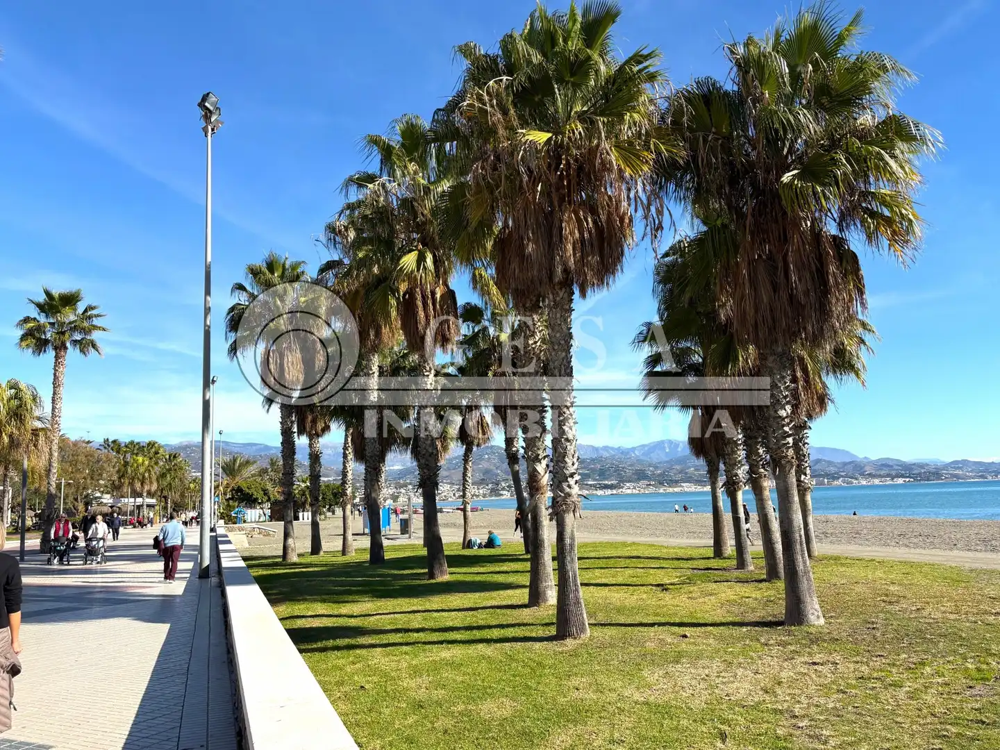 Pis amb piscina en venda a Torre del Mar