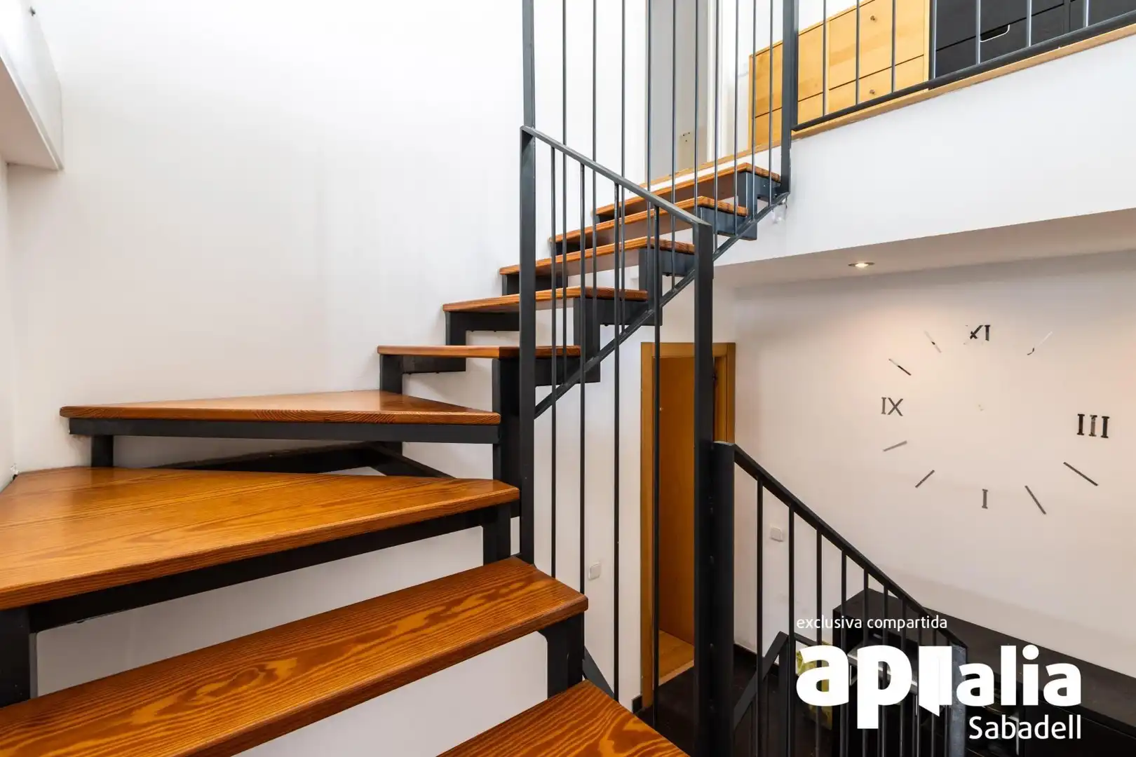 Houses for sale in Sabadell  with Air Conditioner, Heating and Parquet flooring
