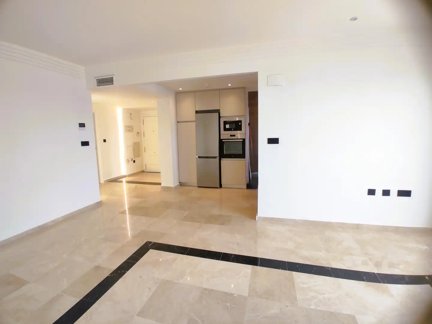 Apartamento de alquiler en Marbella con Terraza