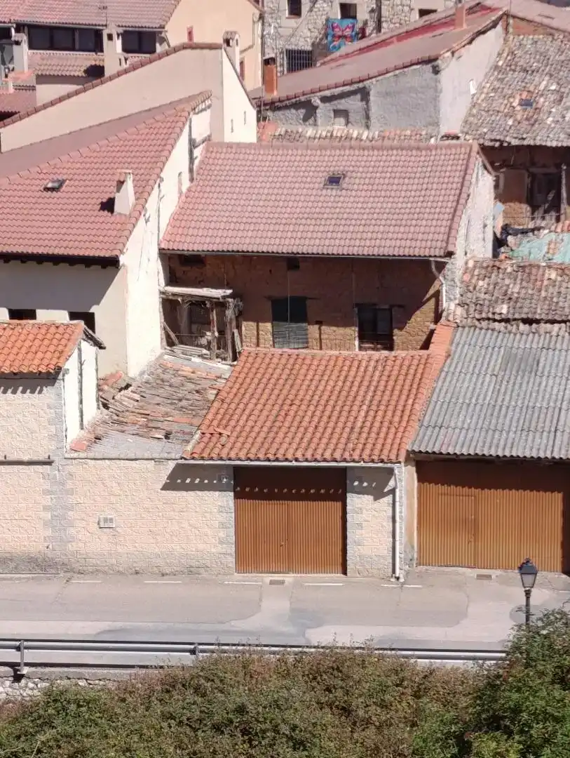 Vista exterior de Casa adosada en venda en Castillejo de Robledo amb Balcó