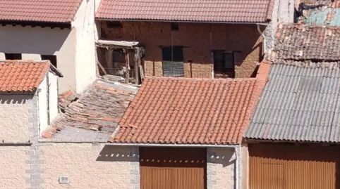 Foto 3 de Casa adosada en venda a Calle de la Erilla, 19, Castillejo de Robledo, Soria