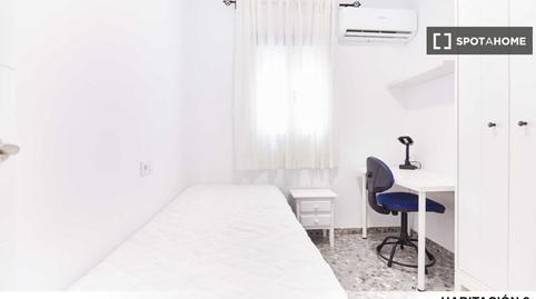 Photo 2 of Flat to share in El Plantinar – Avda. La Paz - El Juncal,  Sevilla Capital