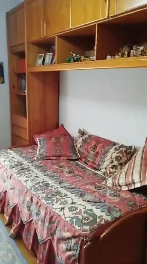Habitación de Piso en venta en Arnedo con Calefacción, Parquet y Terraza