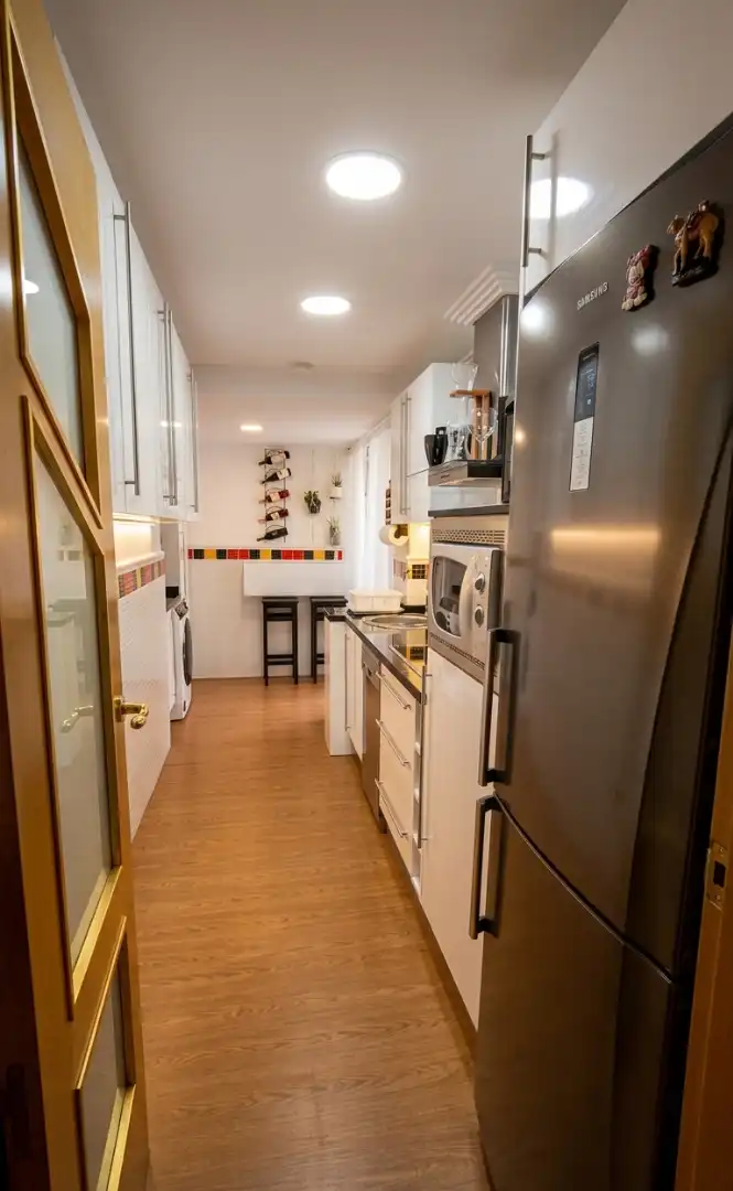 Kitchen of Flat for sale in Sevilla  with Air Conditioner and Furnished