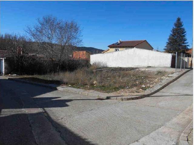 Terreno residencial en Venta en Calle Antonio Buero Vallejo en Carrascosa de Henares