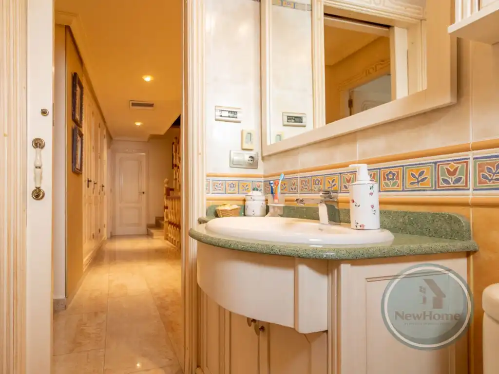 Casa adosada en venta en Crevillent