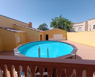 Swimming pool of House or chalet for sale in Tobarra  with Air Conditioner, Terrace and Swimming Pool