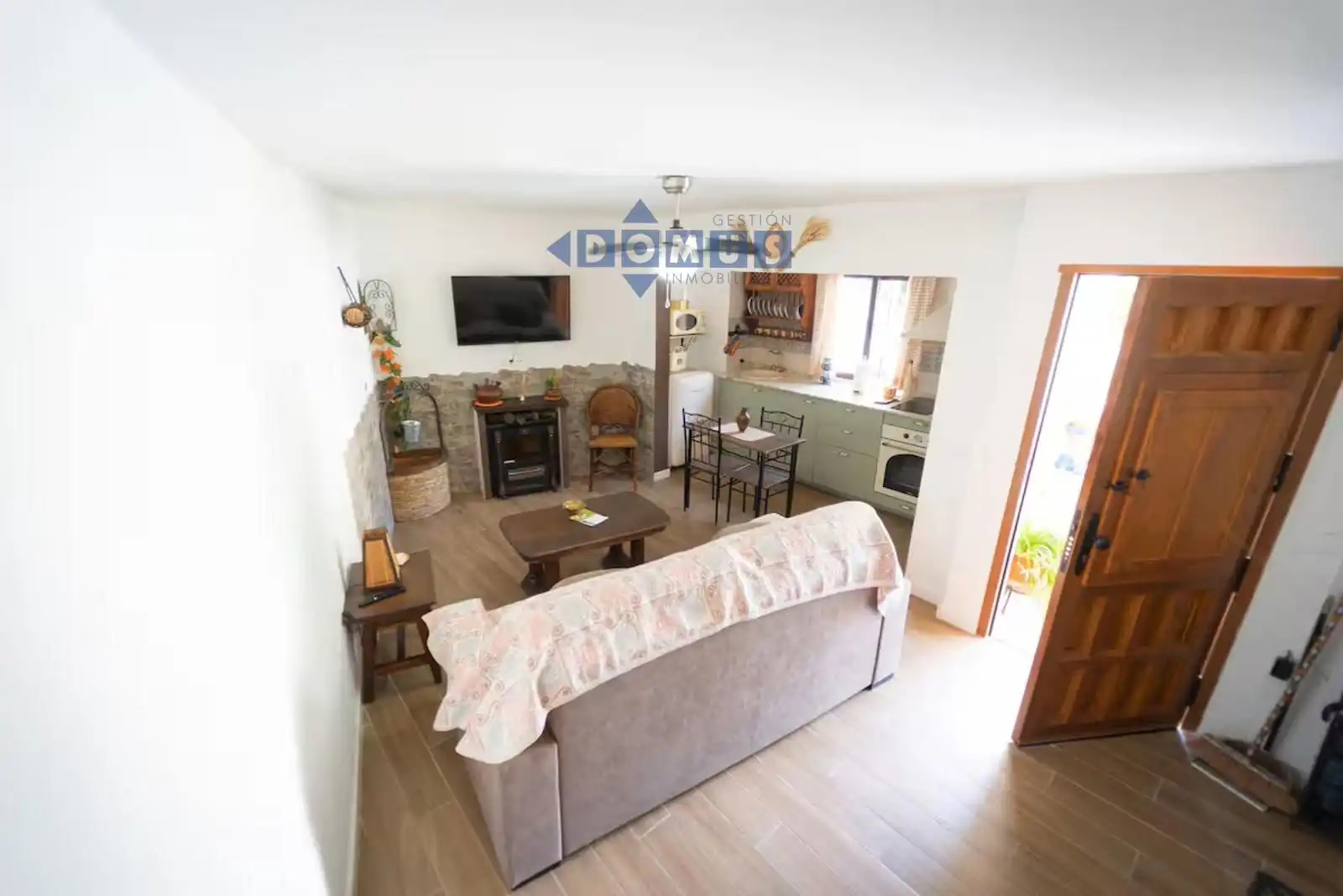 Sala de estar de Casa o chalet en venta en Setenil de las Bodegas con Amueblado