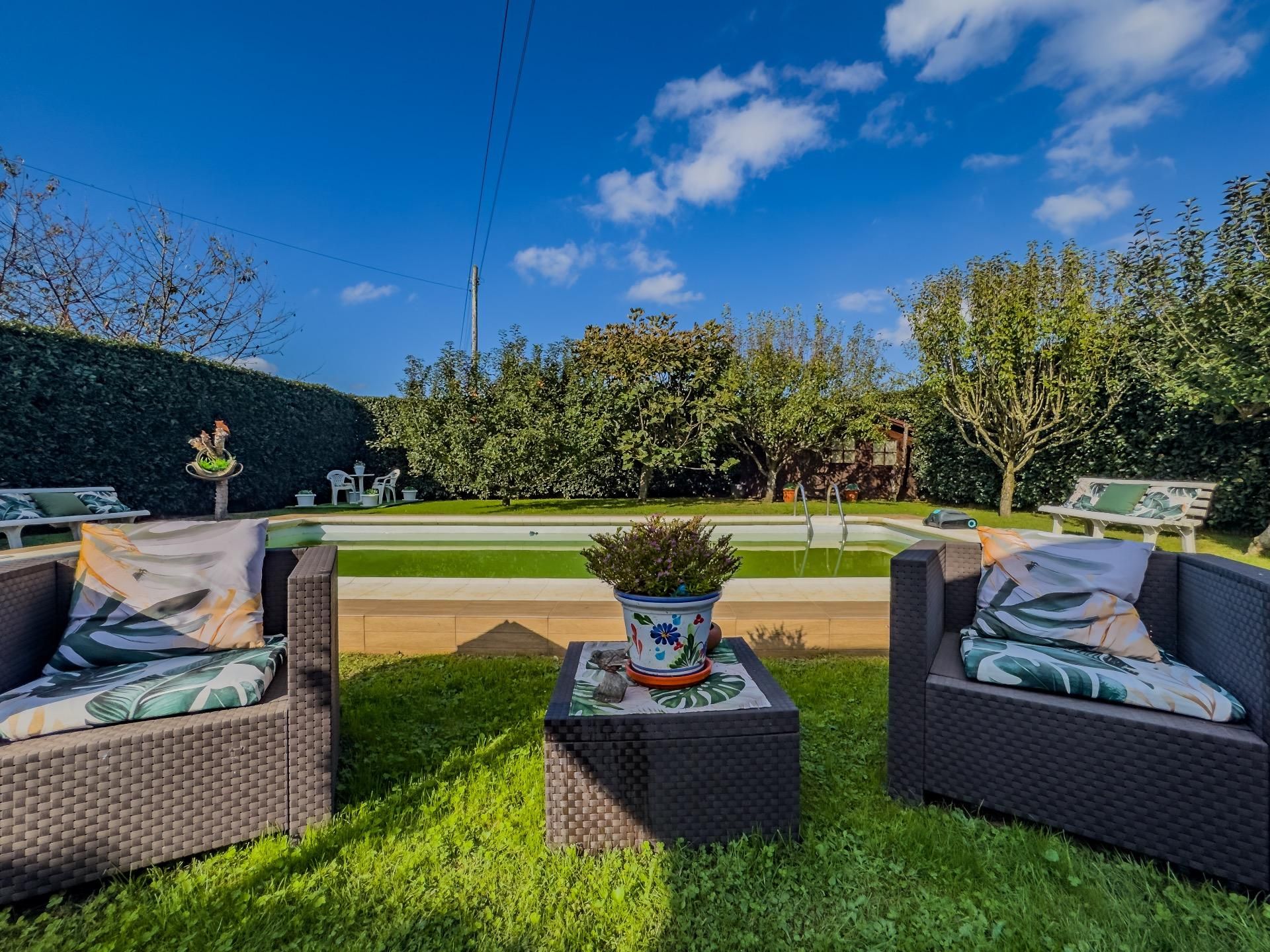 Garden of House or chalet for sale in Camargo  with Private garden, Swimming Pool and Furnished